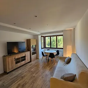 Apartamento En El Corazon De Baga, Precioso Pueblo Medieval España